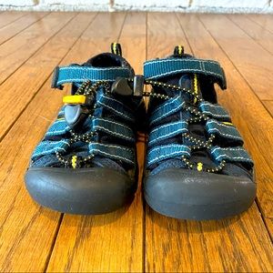 Toddler Newport H2 Keens - Teal and Black